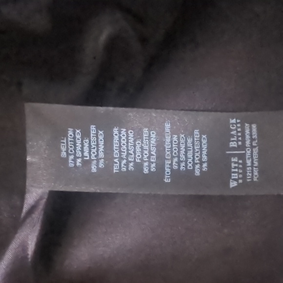 Sleeveless blouse - Picture 5 of 5